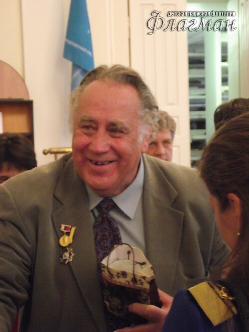 2010_1014(084)_r