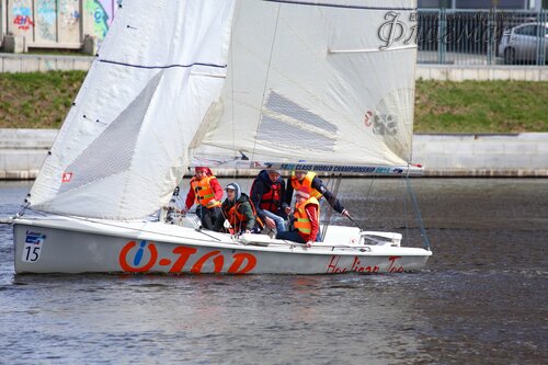 YE1A8893