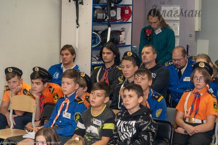 Денис Неугодников