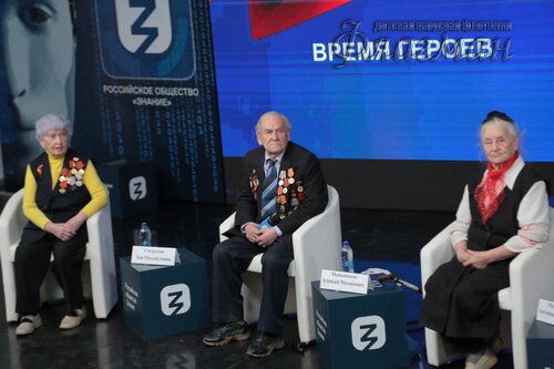 2025-02-27_14-54-41_Арина_Габдуллина_YE1A2066