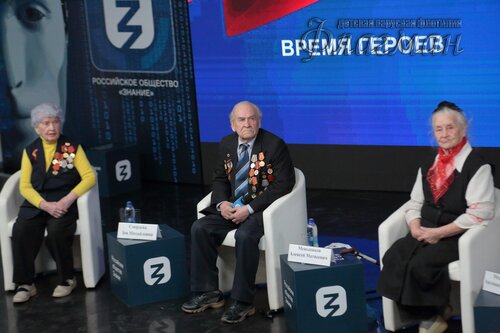 2025-02-27_14-54-41_Арина_Габдуллина_YE1A2067