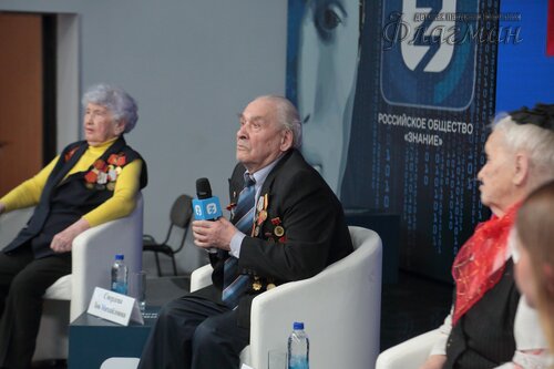 2025-02-27_15-09-25_Арина_Габдуллина_YE1A2162