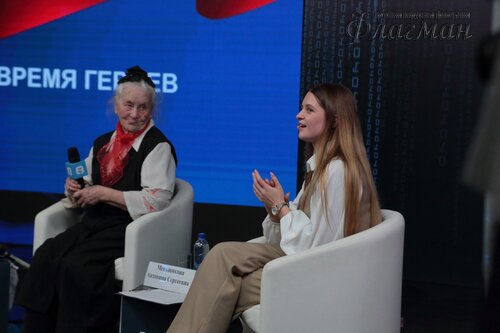 2025-02-27_15-16-32_Арина_Габдуллина_YE1A2195