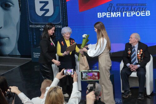 2025-02-27_16-06-44_Арина_Габдуллина_YE1A2273