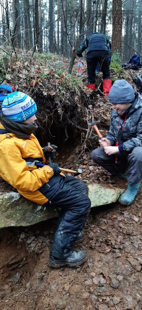 2025-11-17_14-05-20_05