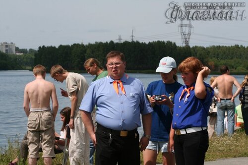 IMG_2480_r_800_dpf_flagman