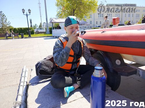 YE1A2043